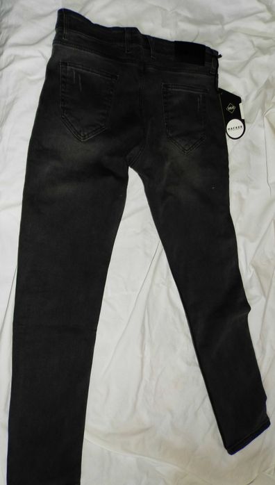 Мъжки дънки нови