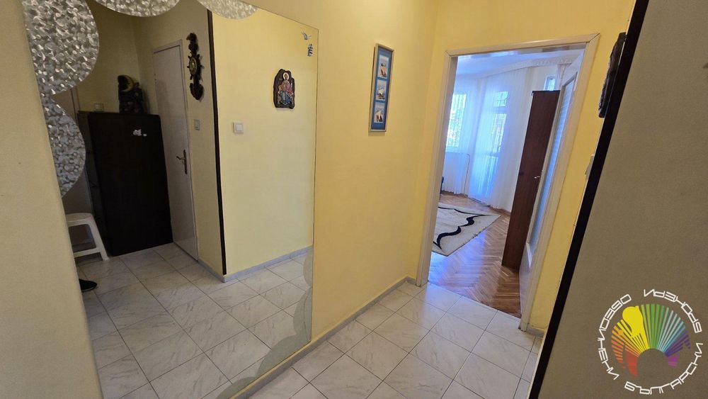 Дава се под наем Двустаен апартамент в Бургас, Възраждане - 60 кв.м за 357 € - Снимка #8