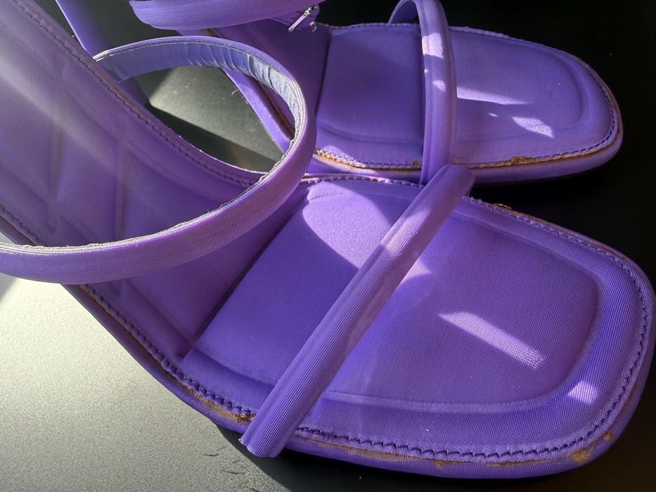 Нови дамски Сандали Zara