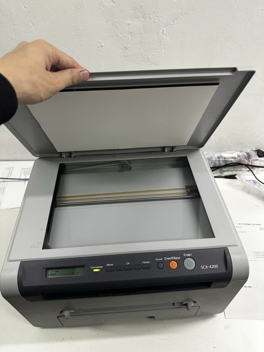 Продам принтер Samsung SCX-4200