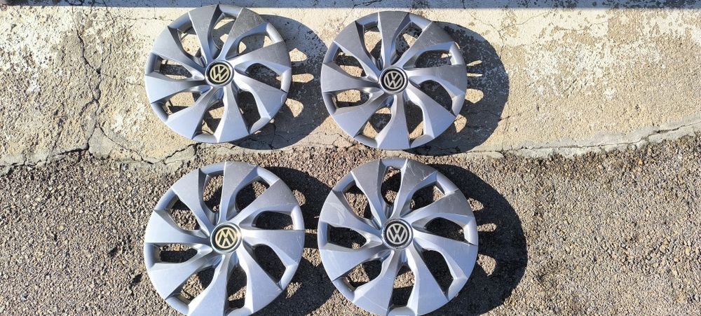 Оригинални тасове за Фолксваген 16'