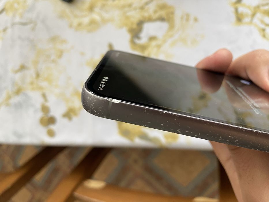 Продам телеофн Samsung