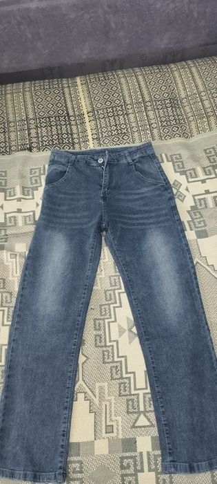 Джинсы синие качественные