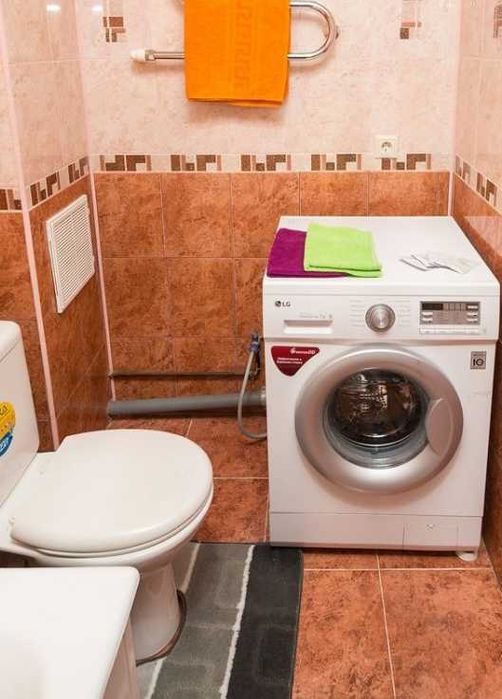 Дава се под наем Четиристаен апартамент в Пловдив, Център - 99 кв.м за 255 € - Снимка #6