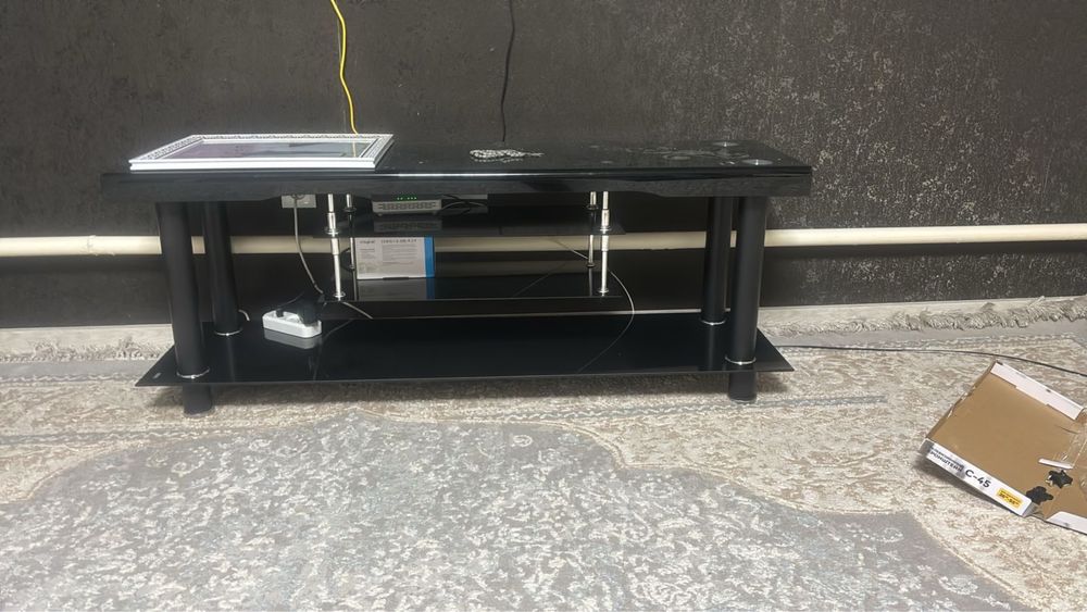 Подставка для телевихора и тд