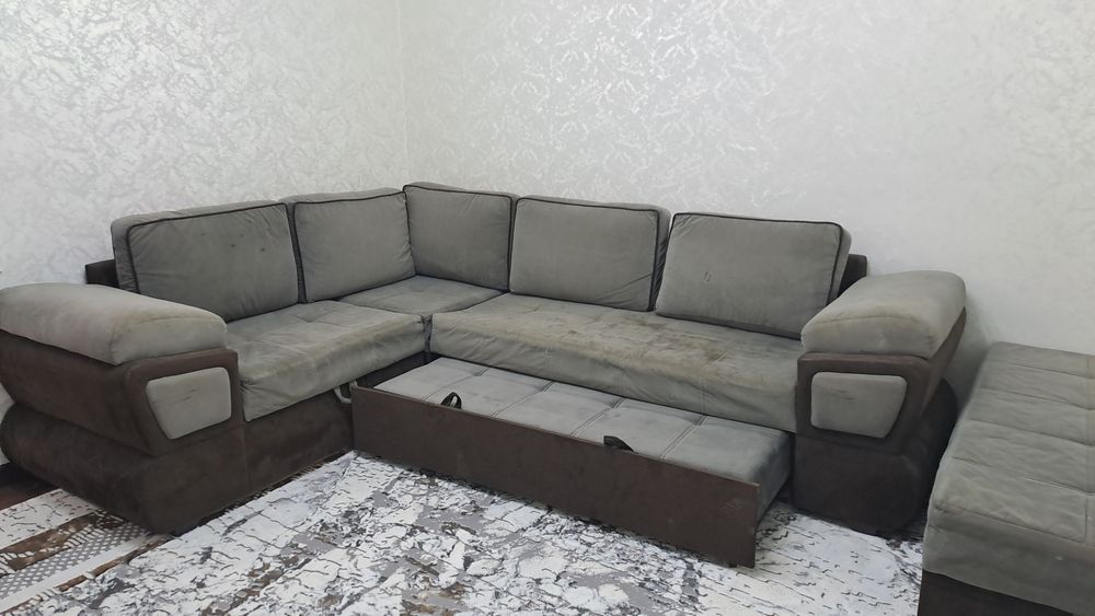 Уголок журнальный столик комплект