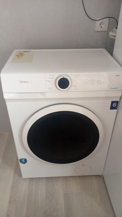 Стиральная машина продам