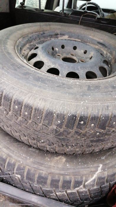 Продам зимнюю резину