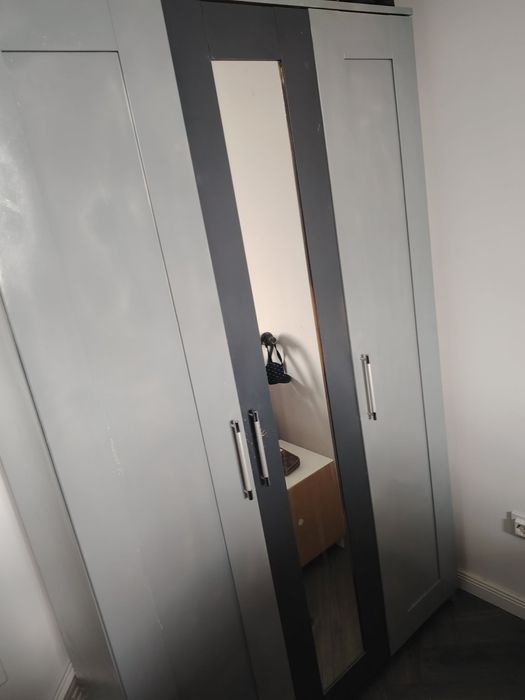 Vand dulap cu 3 usi