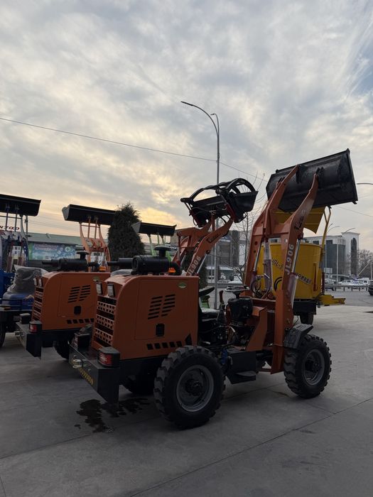 Дизельный  Погрузчик JL906 4 поршен