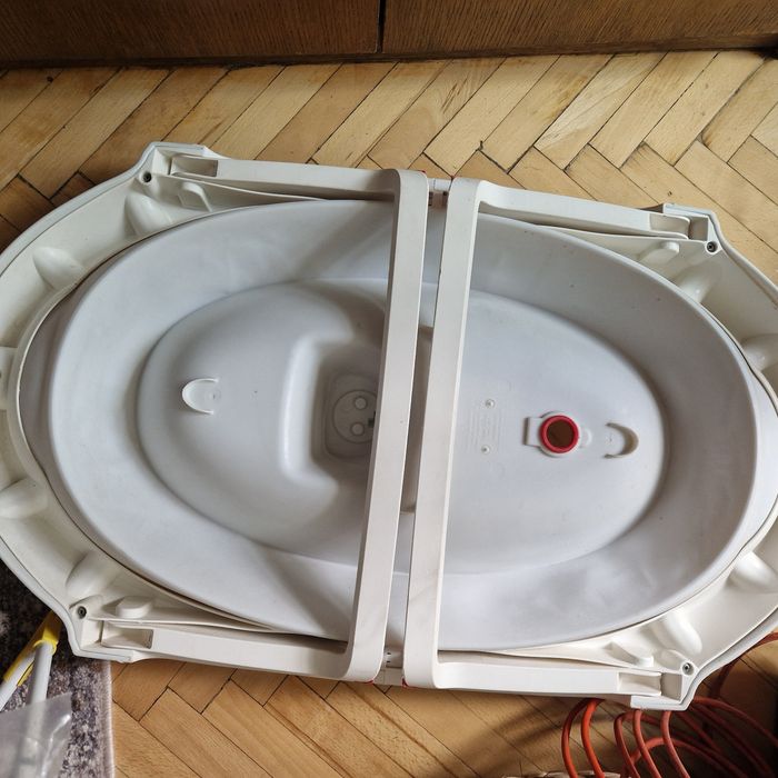 Сгъваема вана с отвор за оттичане