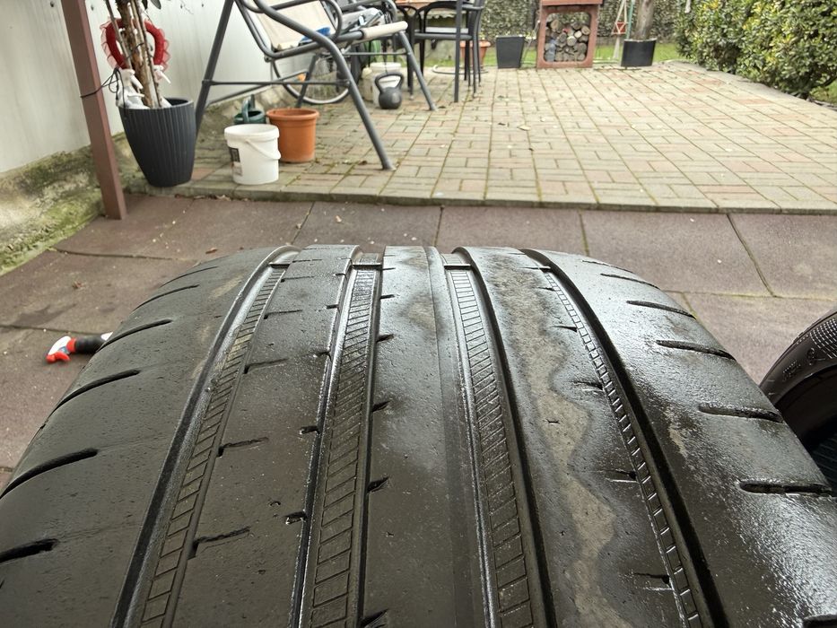 Goodyear Eagle F1 Asymmetric 5 245/40 R19 Vara