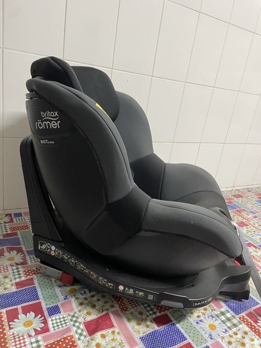 Scaun de copil pentru masina