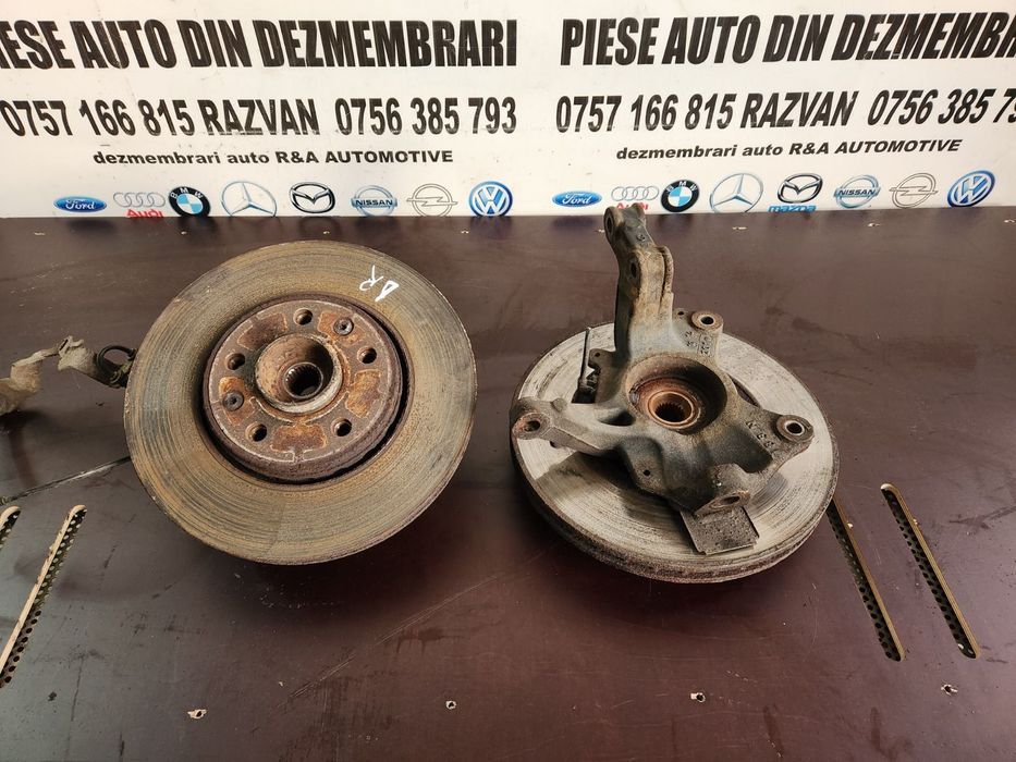 Fuzete Fuzeta Stanga Dreapta Fata Renault Scenic 3 Grand Scenic 3 1.5 Dci Manual An 2008-2009-2010-2011-2012-2013-2014-2015 Dezmembrez Renault Grand S