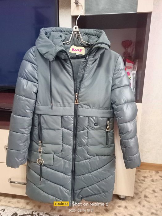 Зимний пуховик на девочку