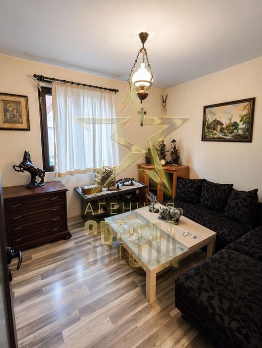 Къща / вила за продажба – м. Равнища над Дедево