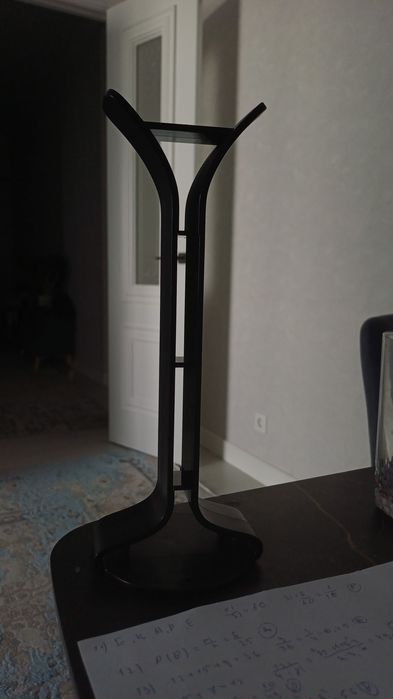 Подставка для наушника