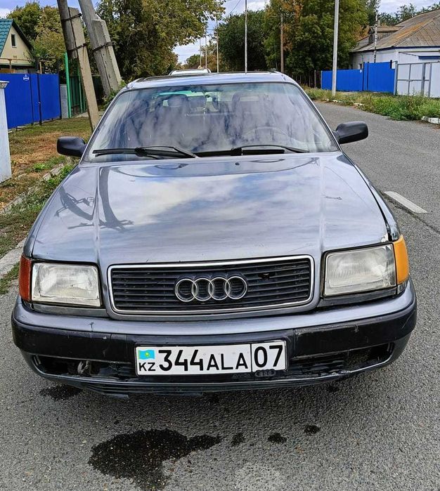 Ауди 100 с4 1993