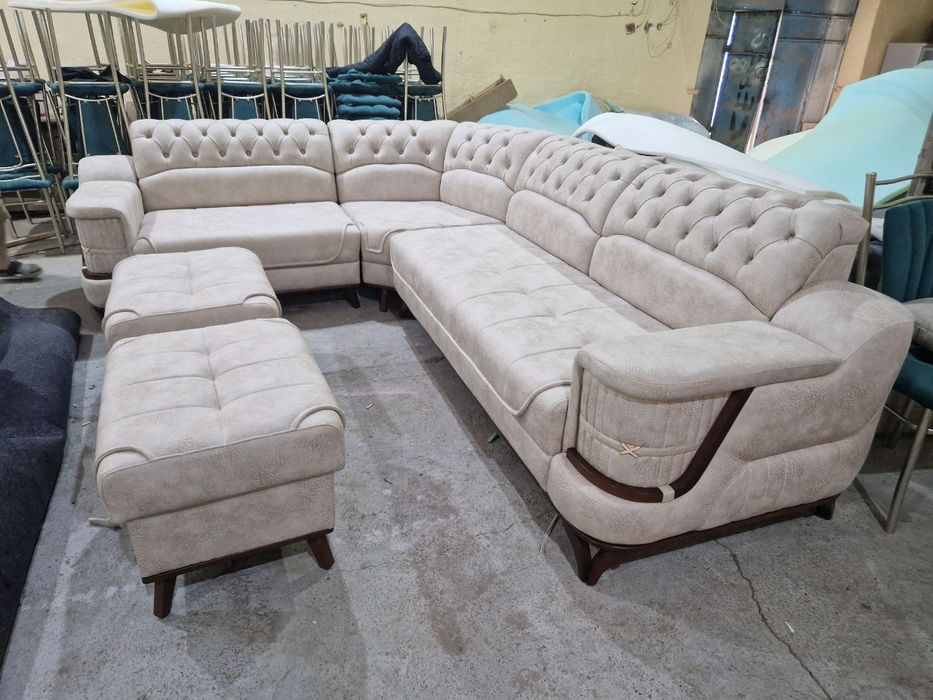 Мебель на заказ дивануголок для гостиной и в наличии