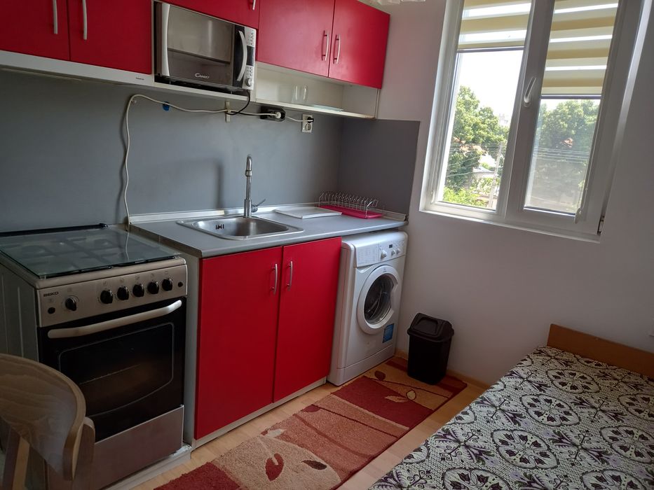 Дава се под наем Тристаен апартамент в Силистра, Малчика - 78 кв.м за 275.4 € - Снимка #4