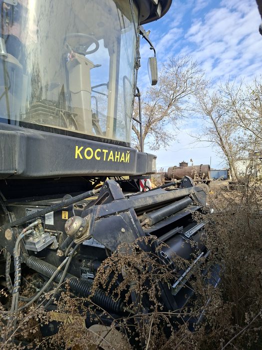 Продам Комбайн Есиль 740