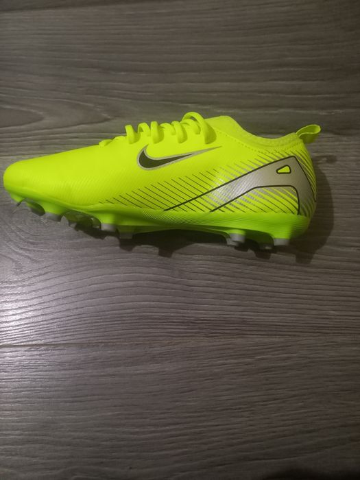 Ghete de fotbal [VÂND URGENT]