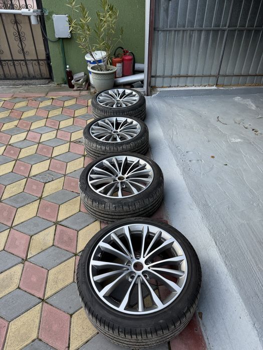 Set roti 19 bmw G30 in 2 latimi