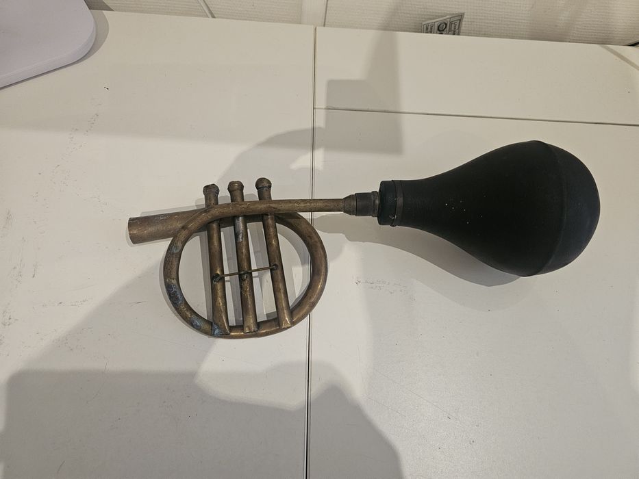 Старинен месингов рог клаксон – около 1930 г.