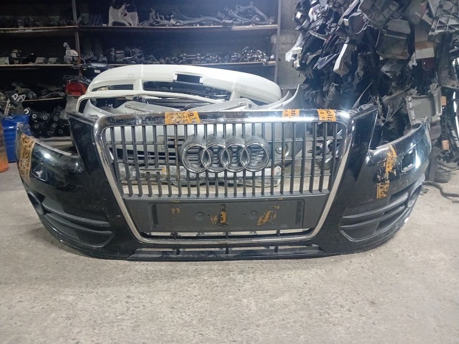 Передний бампер Audi Q5