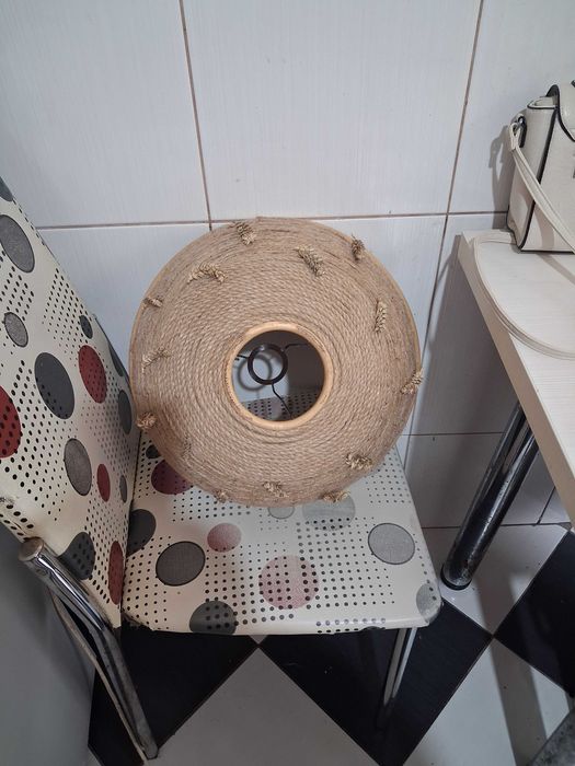 Lampadar pentru veioza cu picior