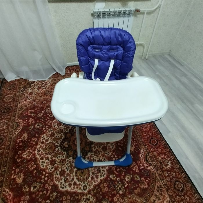 Столик для кормления