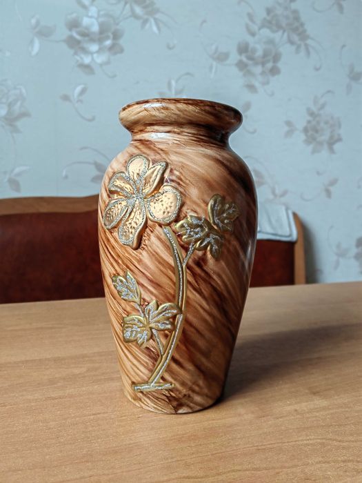 Ваза керамическая