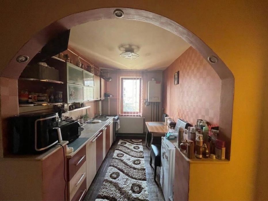 Apartament de închiriat