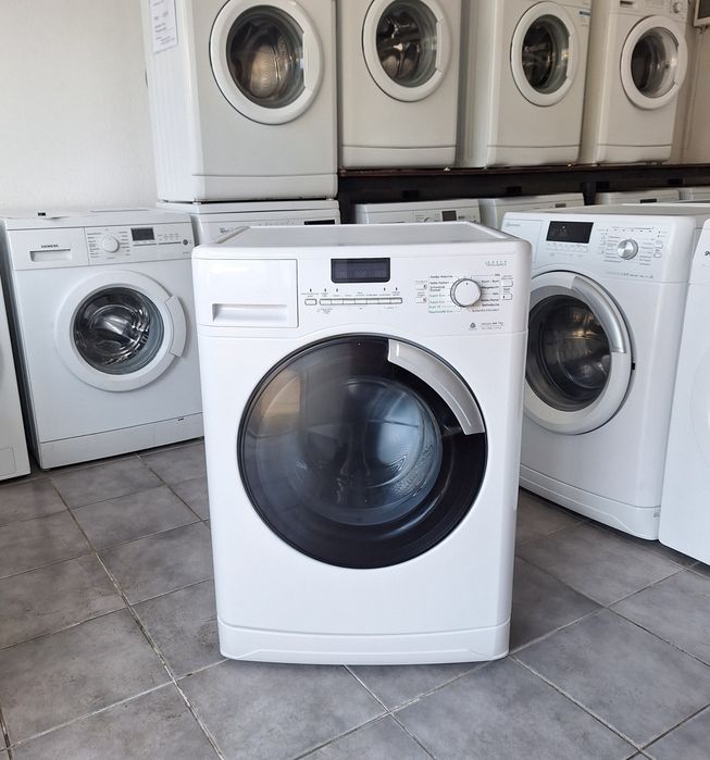 Reducere 4oo lei. Bauknecht 8 kg. Wapl 814 A+++