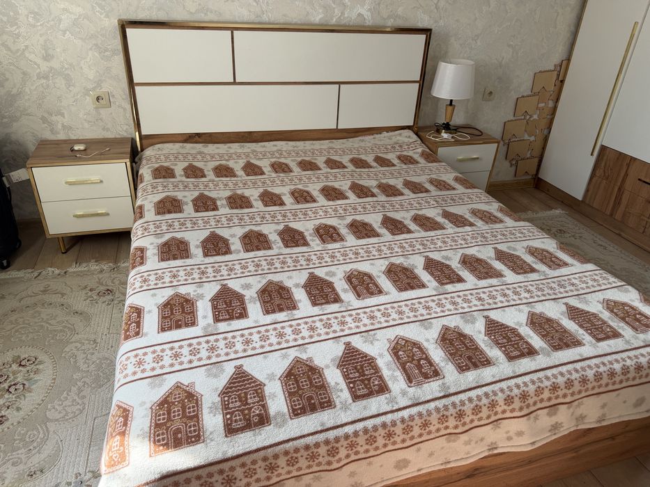 Спальний гарнитур