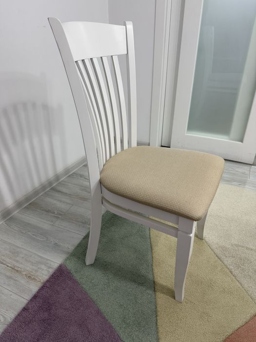 Трапезарни столове от бук (6 бр.)