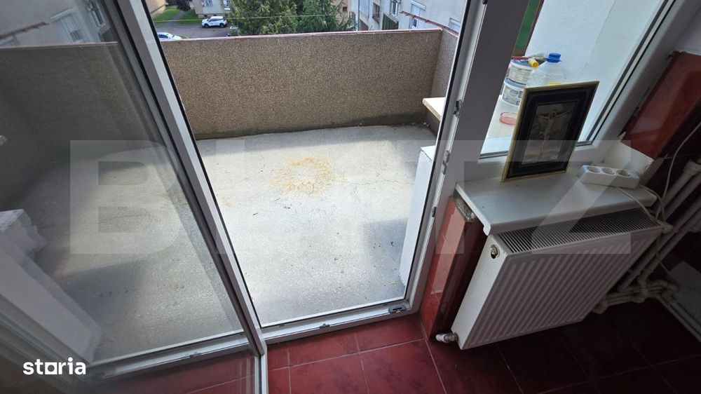 Apartament de vanzare, cu 3 camere, 76 mp, zona Micro 17