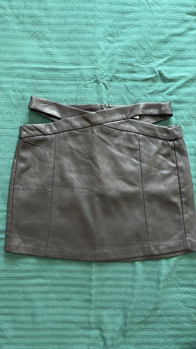 Юбка кожаная Bershka