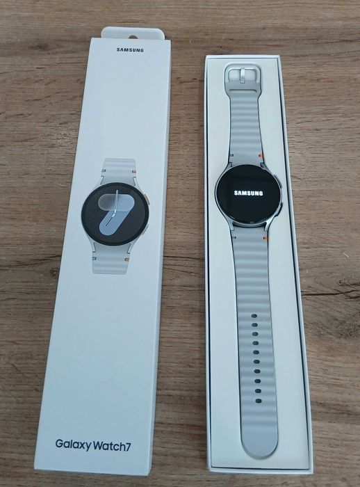 Samsung Galaxy Watch 7 44mm LTE Гаранция