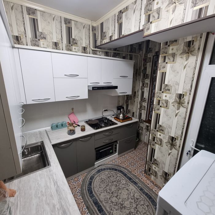 Квартира Сотилади!