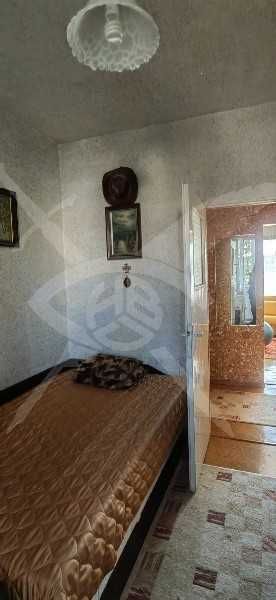 Продава се Тристаен апартамент в Пловдив, Изгрев - 64 кв.м за 1250 €/кв.м - Снимка #6