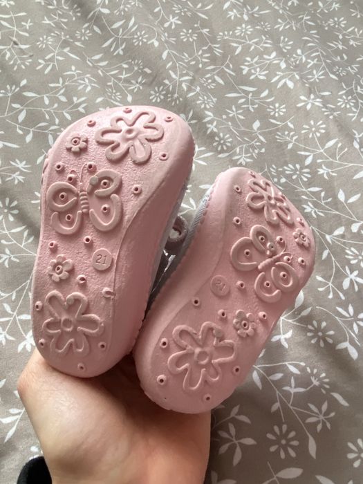 Обувки за момиче