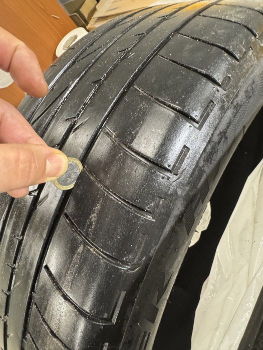 Brigestone 255/45/20 2бр