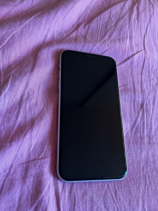 iPhone 11 64 GB
