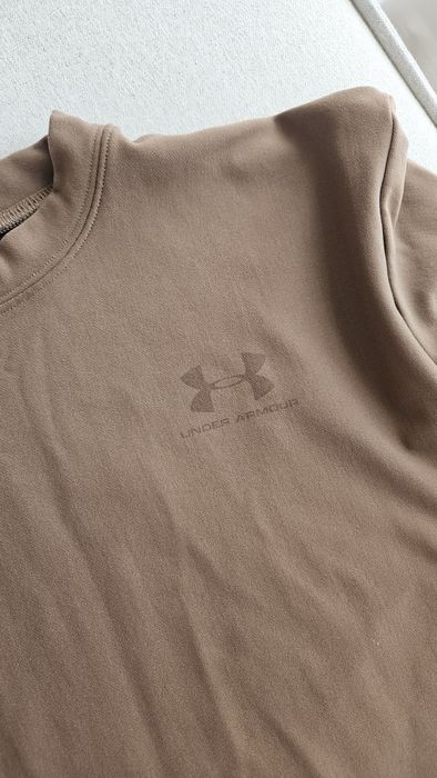 UnderArmour ластична термо блуза, М размер