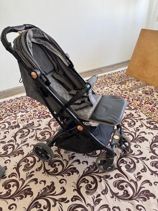 Қағаздары бәрі бар