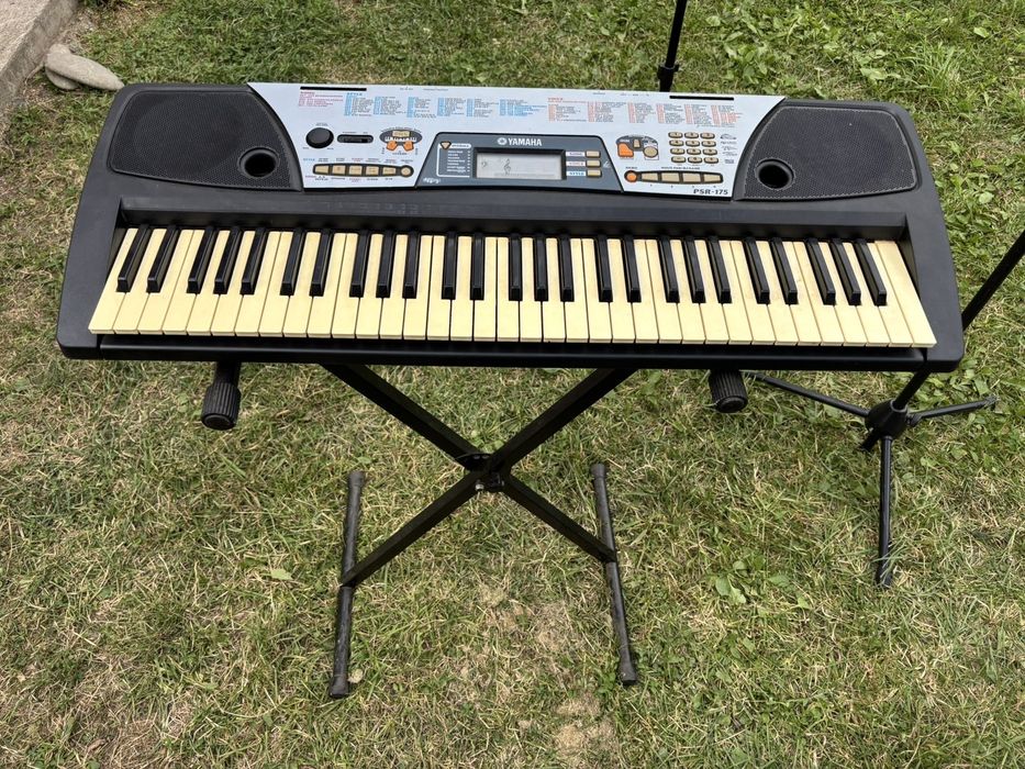 Orga electronica Yamaha PSR 175