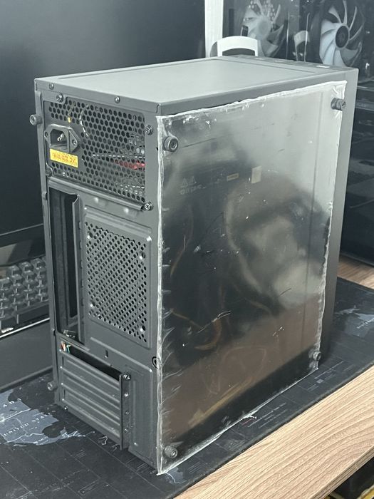 Корпус с Блок Питанием