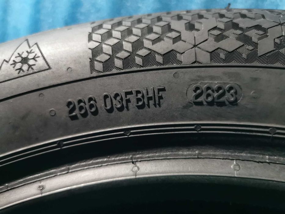 225/55 R17 - continental m+s 4 bucati