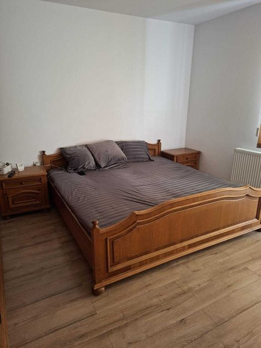 Inchiriez apartament 3 camere